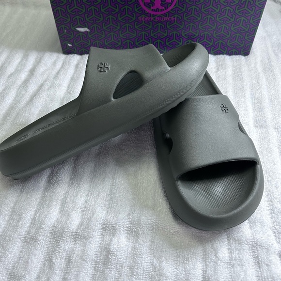 Tory Burch #8 - Picture 12 of 14